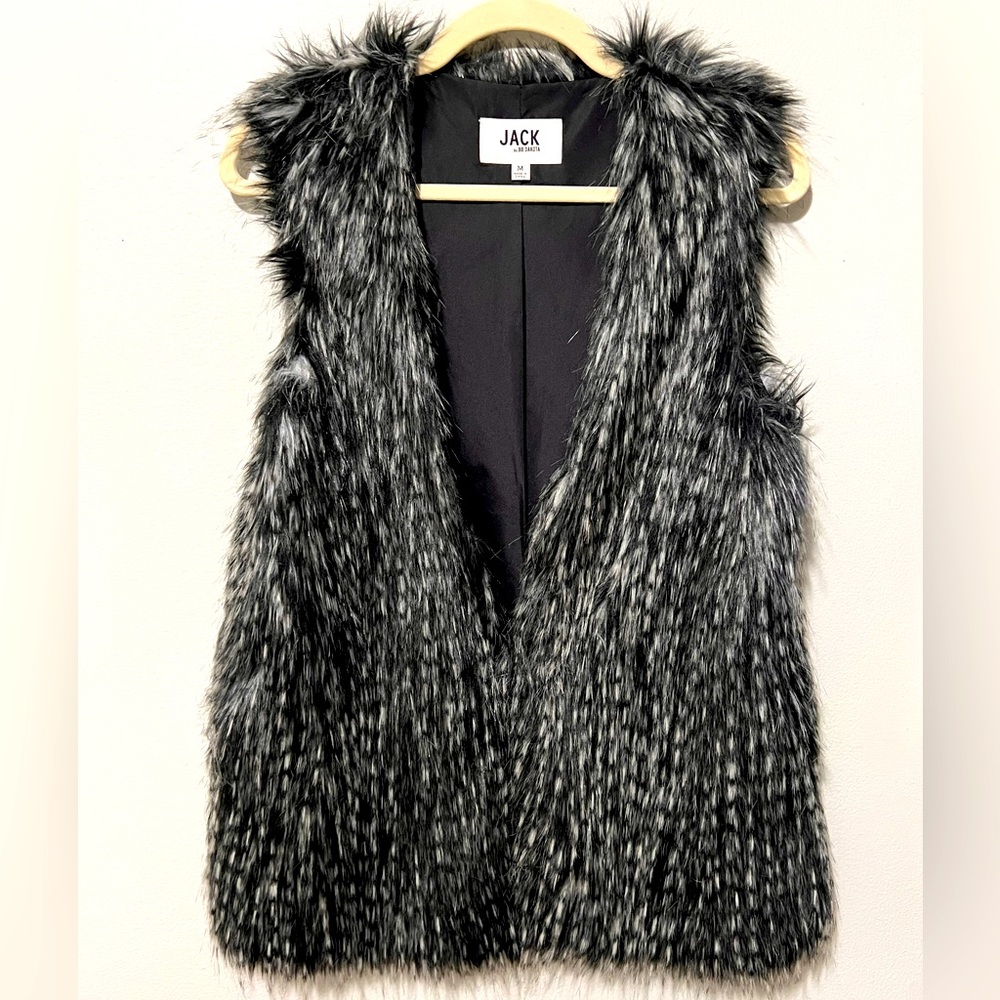 NWOT Faux Fur Vest